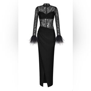 Rasario long dress in black.